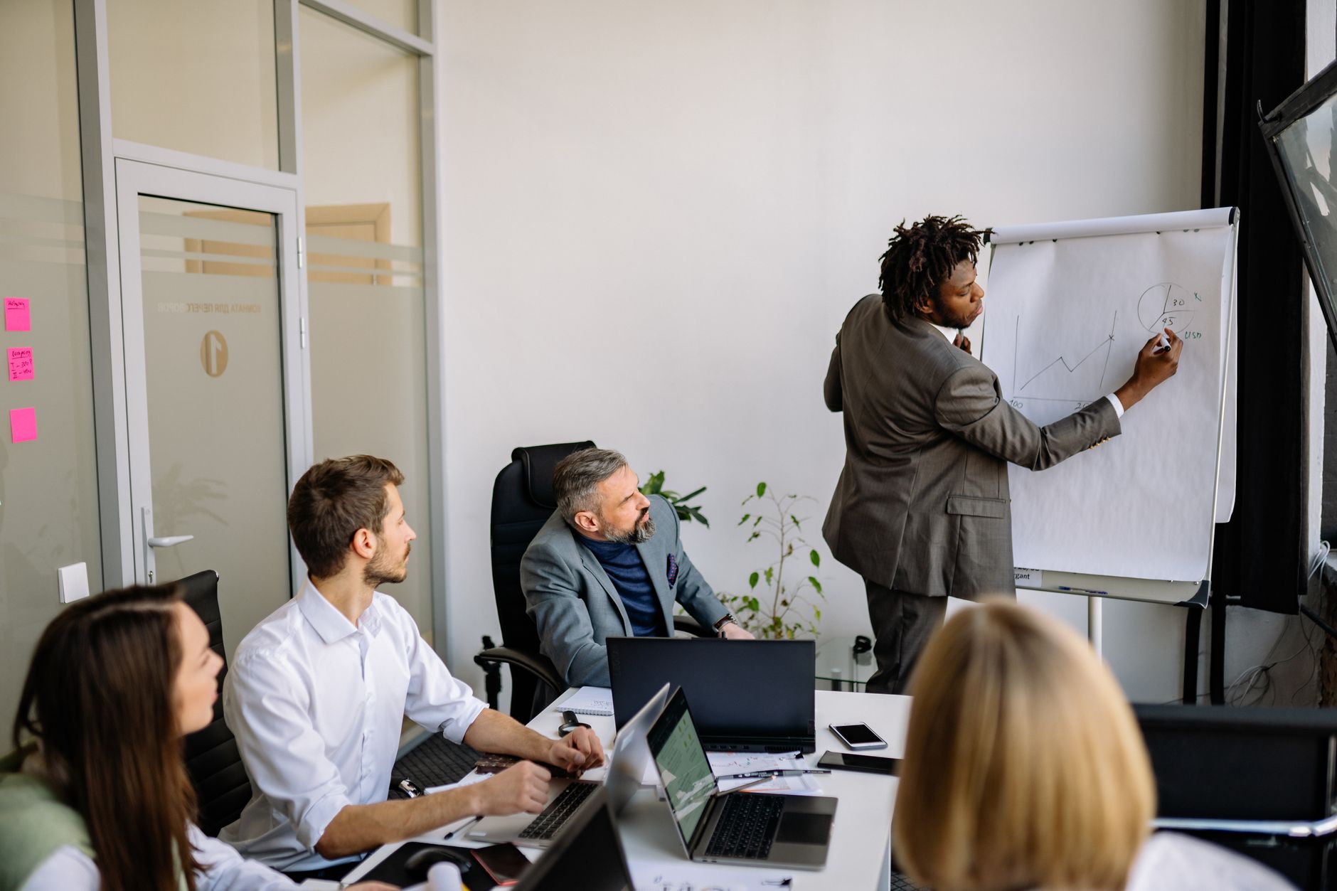 7 Business Credit Repair Strategies That Actually Work in 2025