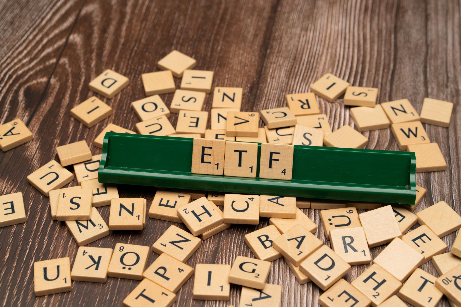 Actively Managed Fund vs Index Fund Performance: The 2024 Data-Driven Verdict