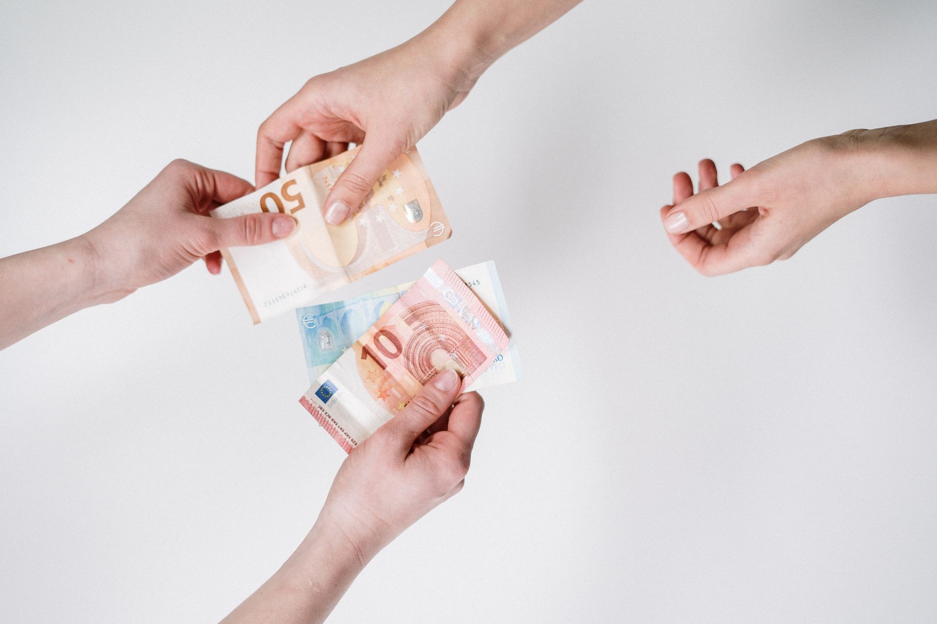 Alternatives to Wire Transfers Wise Remitly: The Complete 2025 Guide for Cost-Effective International Payments