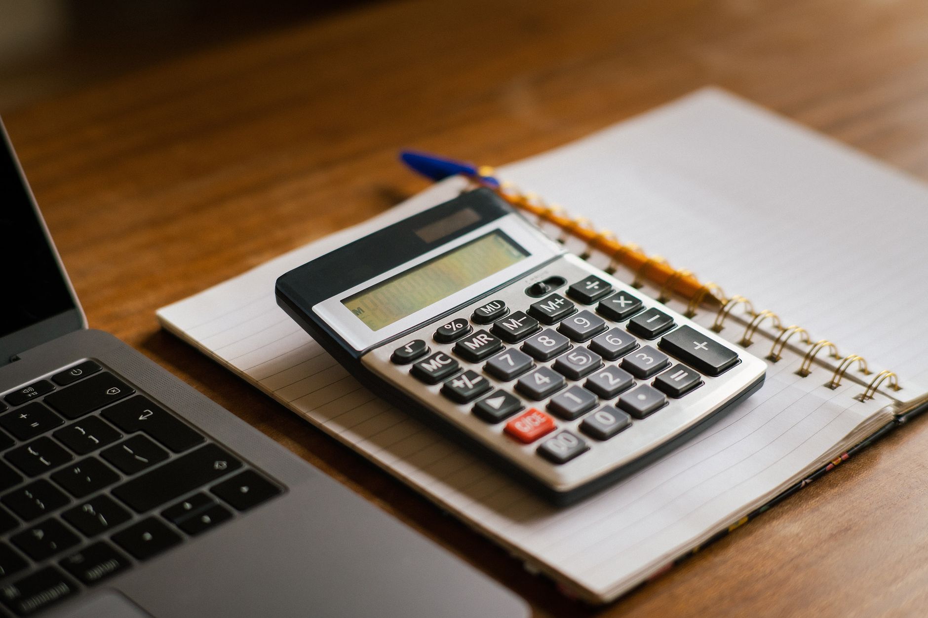 Bulk Buying: When It Saves (And When It Drains Your Wallet): Drains Your Wallet