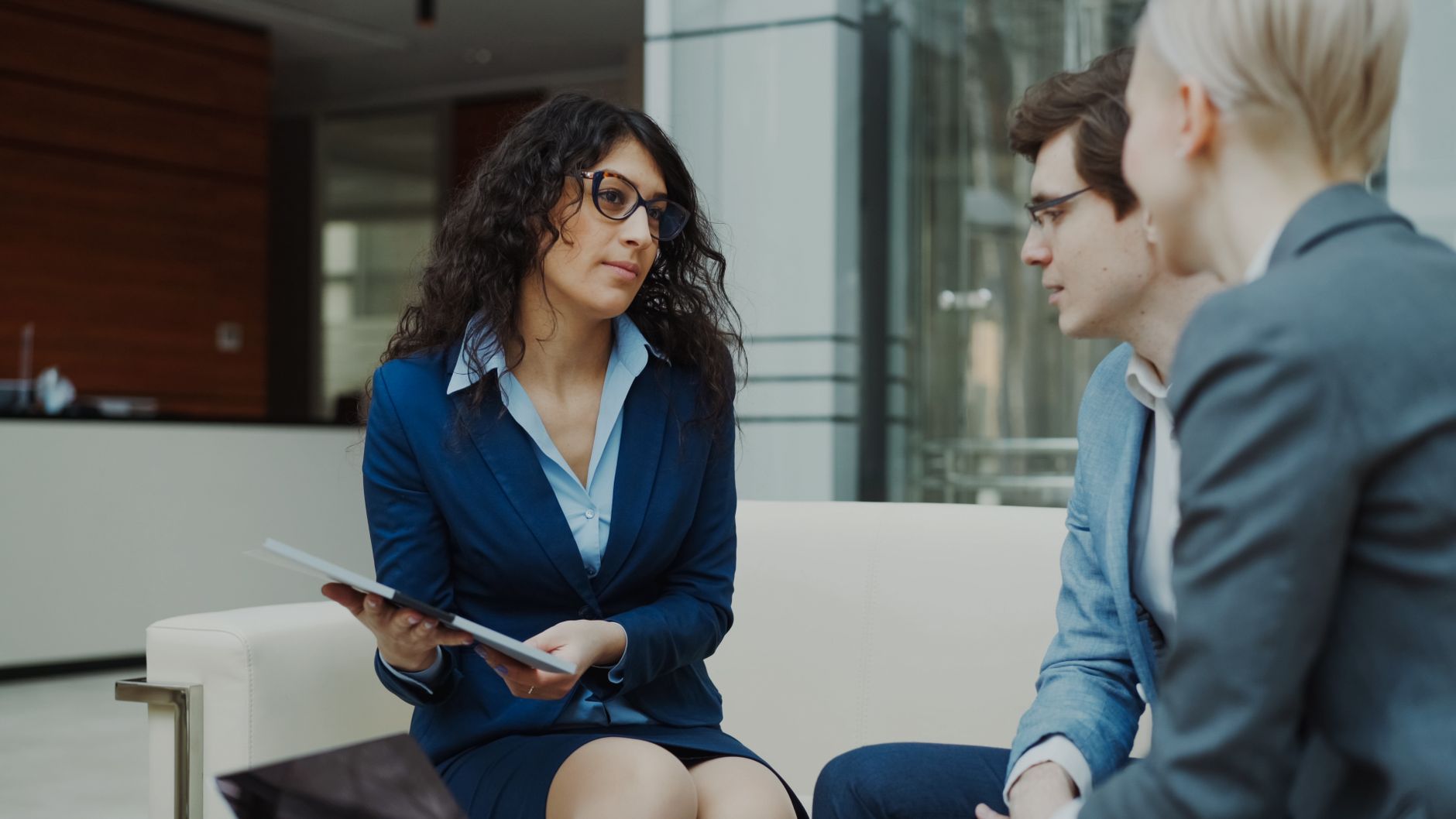 Business Broker vs M&A Advisor vs Selling Yourself: Cost and Results