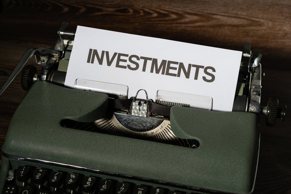 Reverse Mortgage vs Selling and Downsizing: The Complete Financial Guide for Retirees (2024)