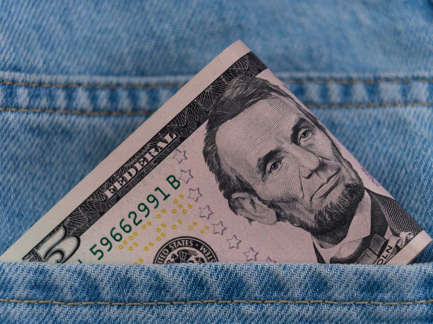 CFP Certification Requirements and Value: The Complete Guide to Earning Your CFP® Designation in 2025