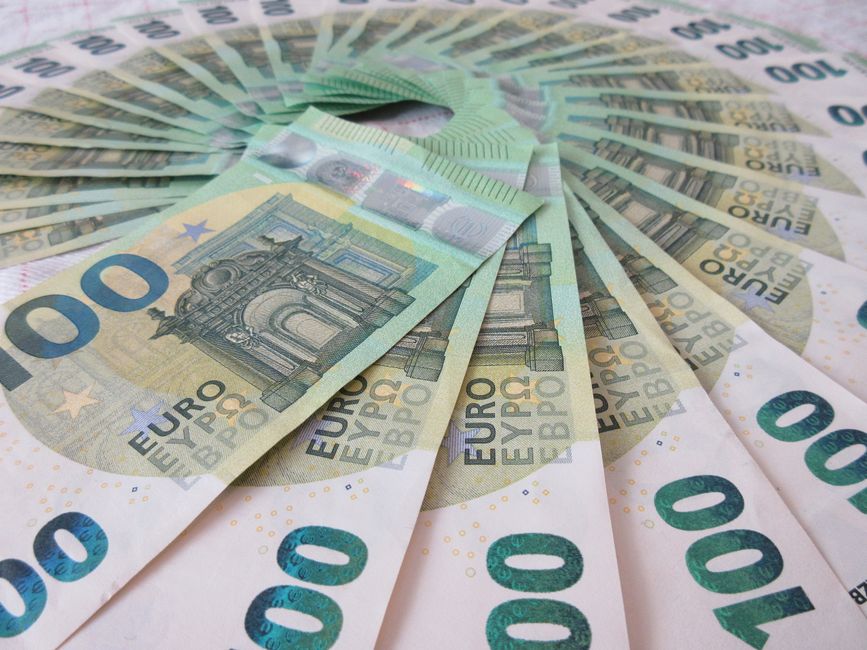 Intellectual Property: Monetize Your Ideas and Generate Passive Income
