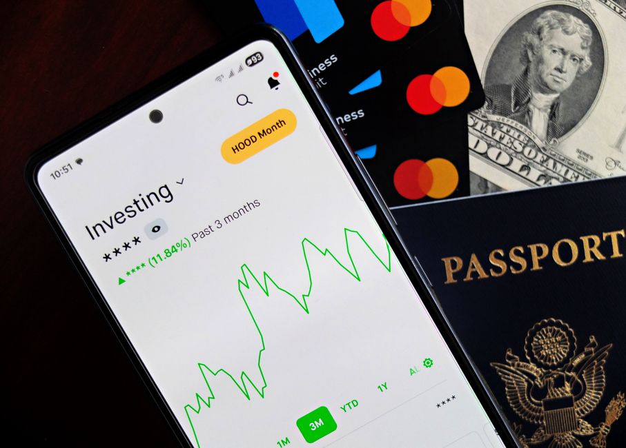 Fintech Apps: Manage Money Digitally with These Top Tools