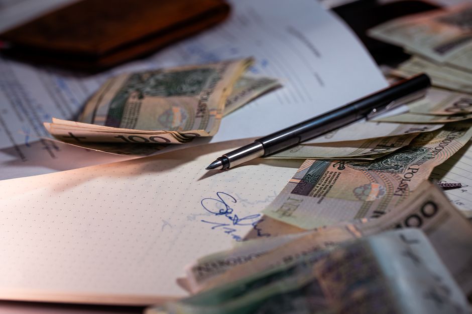 Money and Relationships: How to Navigate Financial Conflicts and Build Wealth Together