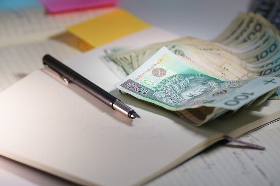 Pension Buyout Offers: Should You Take the Lump Sum or Keep Your Monthly Payments?: Or Keep Y