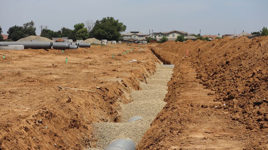 Infrastructure Investing for Inflation Protection: The Complete 2025 Guide