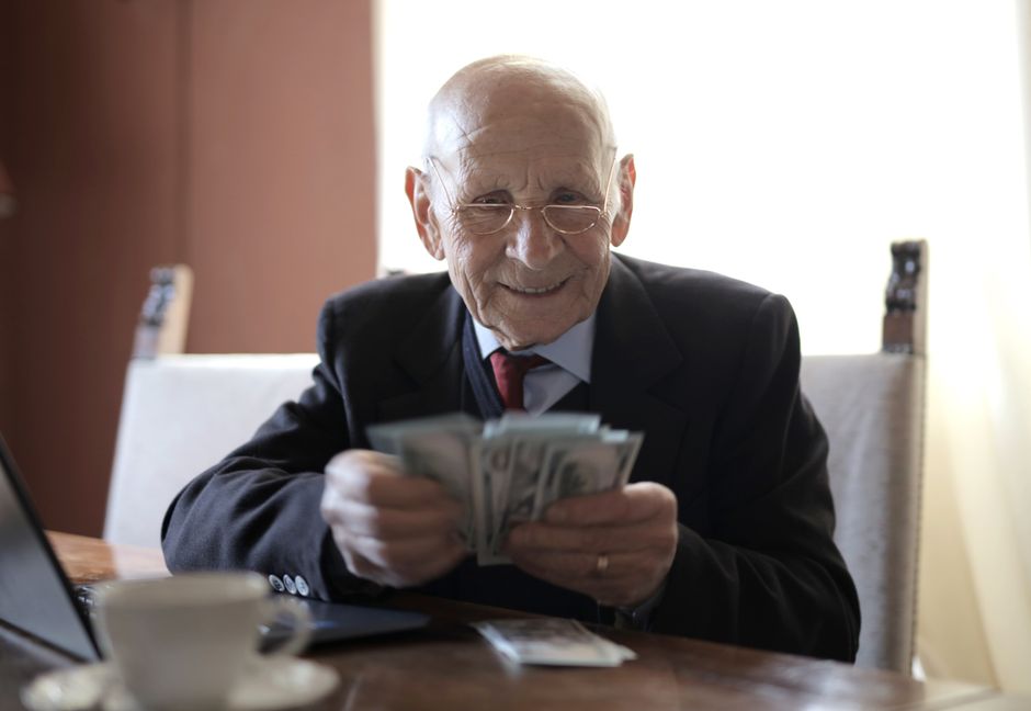 Social Security Earnings Test Working Retirees: Complete Guide to Maximizing Benefits While Working