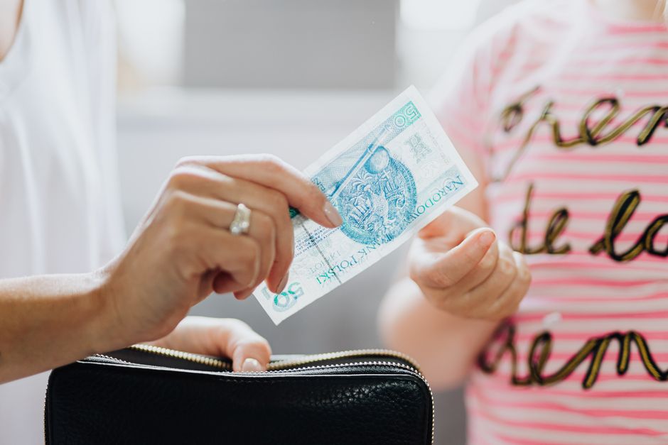 Allowance Systems That Work: A CPA’s Guide to Raising Money-Smart Kids