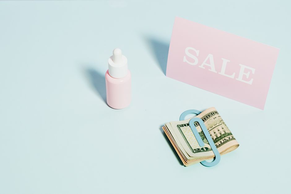 Black Friday Strategy Guide: How to Save $500+ Without Overspending