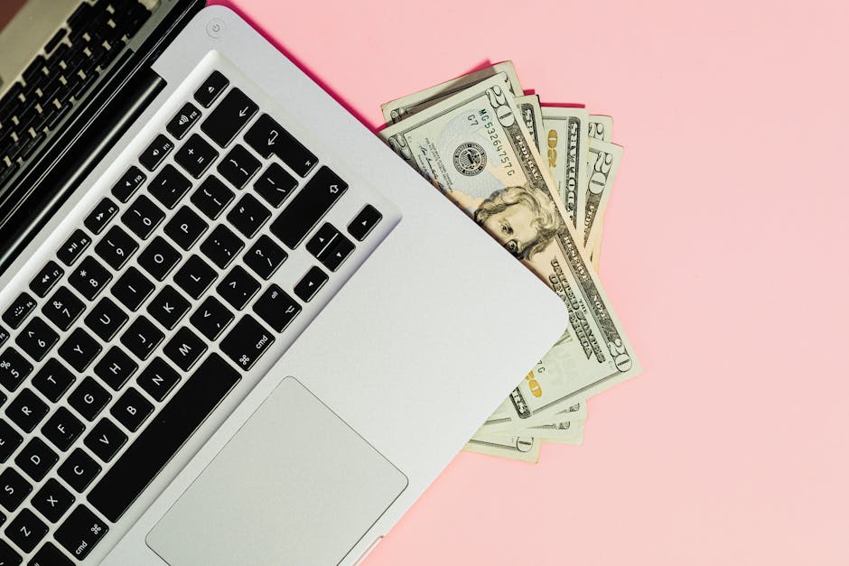Side Hustle Scaling to Full Business: The Complete Guide