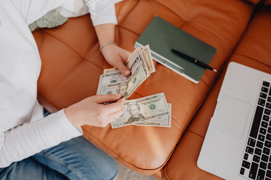 Royalties from Intellectual Property: The Complete Guide to Earning Passive Income from Your Creations