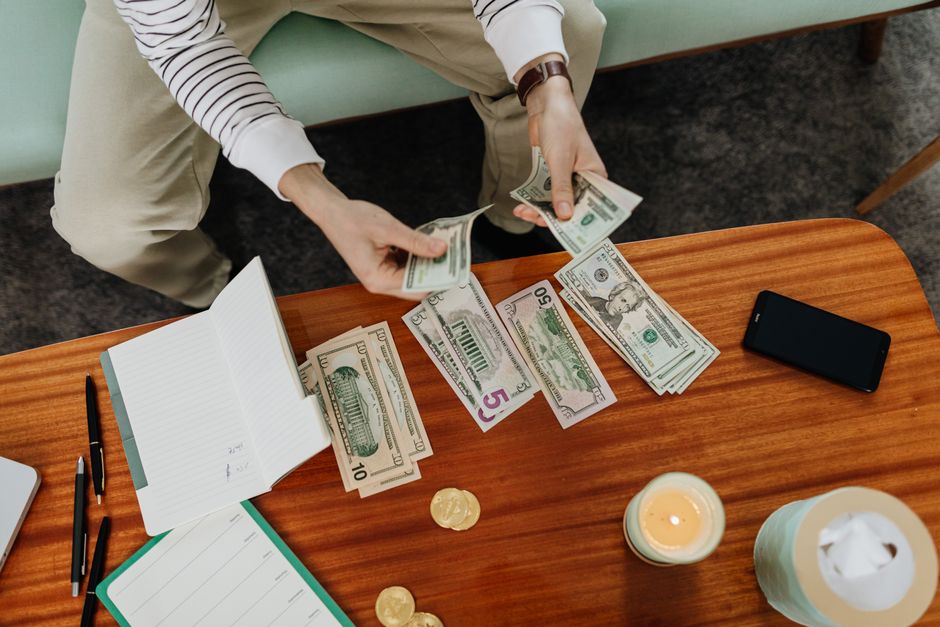 Happy Hour Budgeting: How to Socialize Without Breaking the Bank