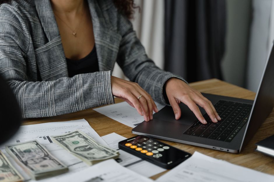Sequence of Returns Risk in Retirement: The Silent Portfolio Killer (And How to Defeat It)