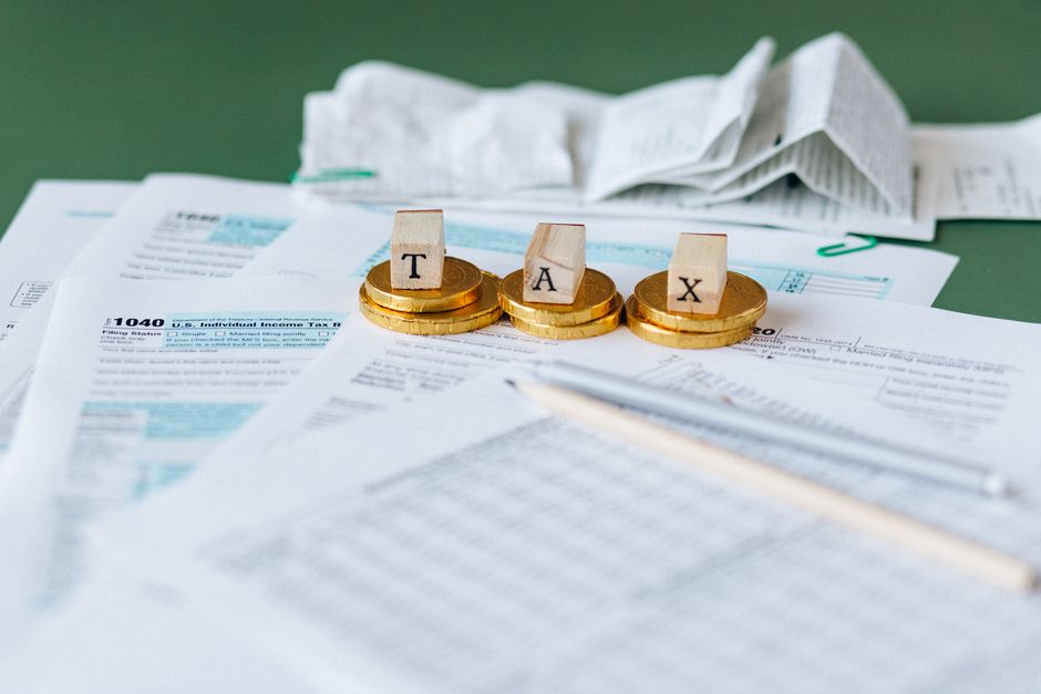 HSA Receipt Saving Strategy: Reimburse Later for Maximum Tax-Free Growth
