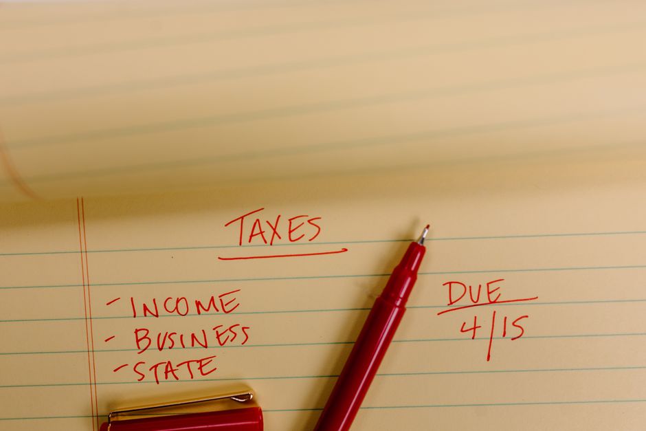 Joint vs Separate Savings Accounts: The Ultimate Guide for Couples