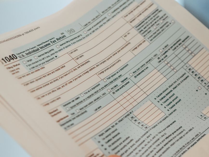 Clean Energy Tax Credits IRA Impact: The Complete 2024-2025 Investor's Guide to Maximizing Returns