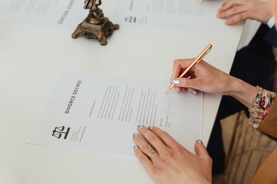 Postnup Enforceability by State: The Complete 2025 Guide to Valid Postnuptial Agreements
