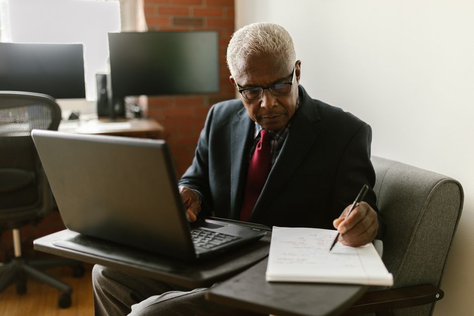 Pension Benefit Guaranty Corporation (PBGC): Complete Guide to Protecting Your Private-Sector Pension in 2024