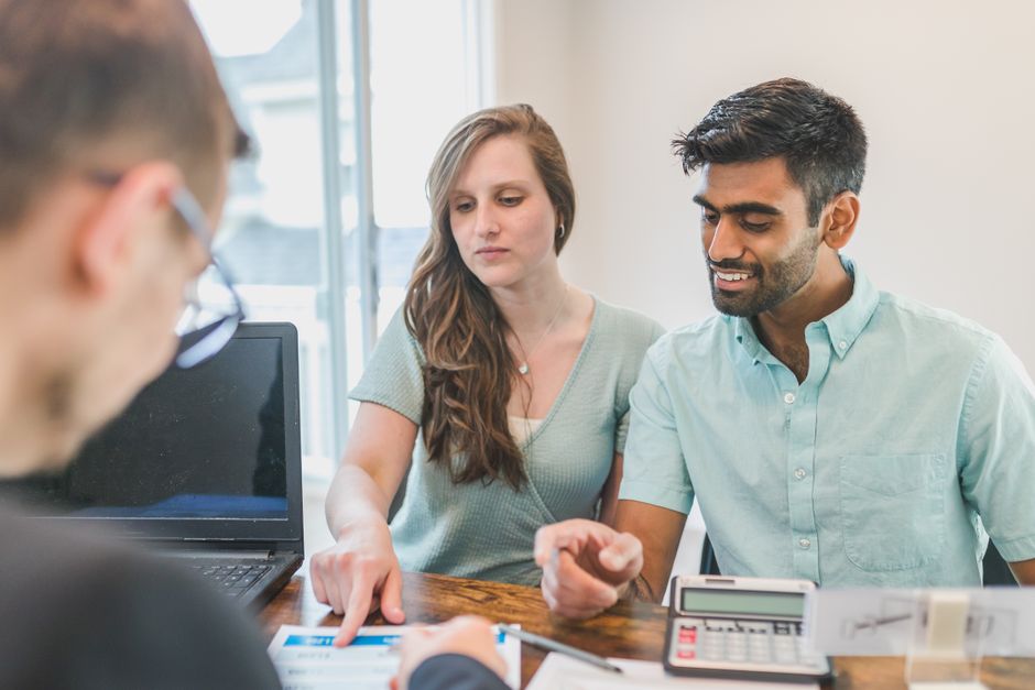 Financial Advisor: When You Need One and How to Choose