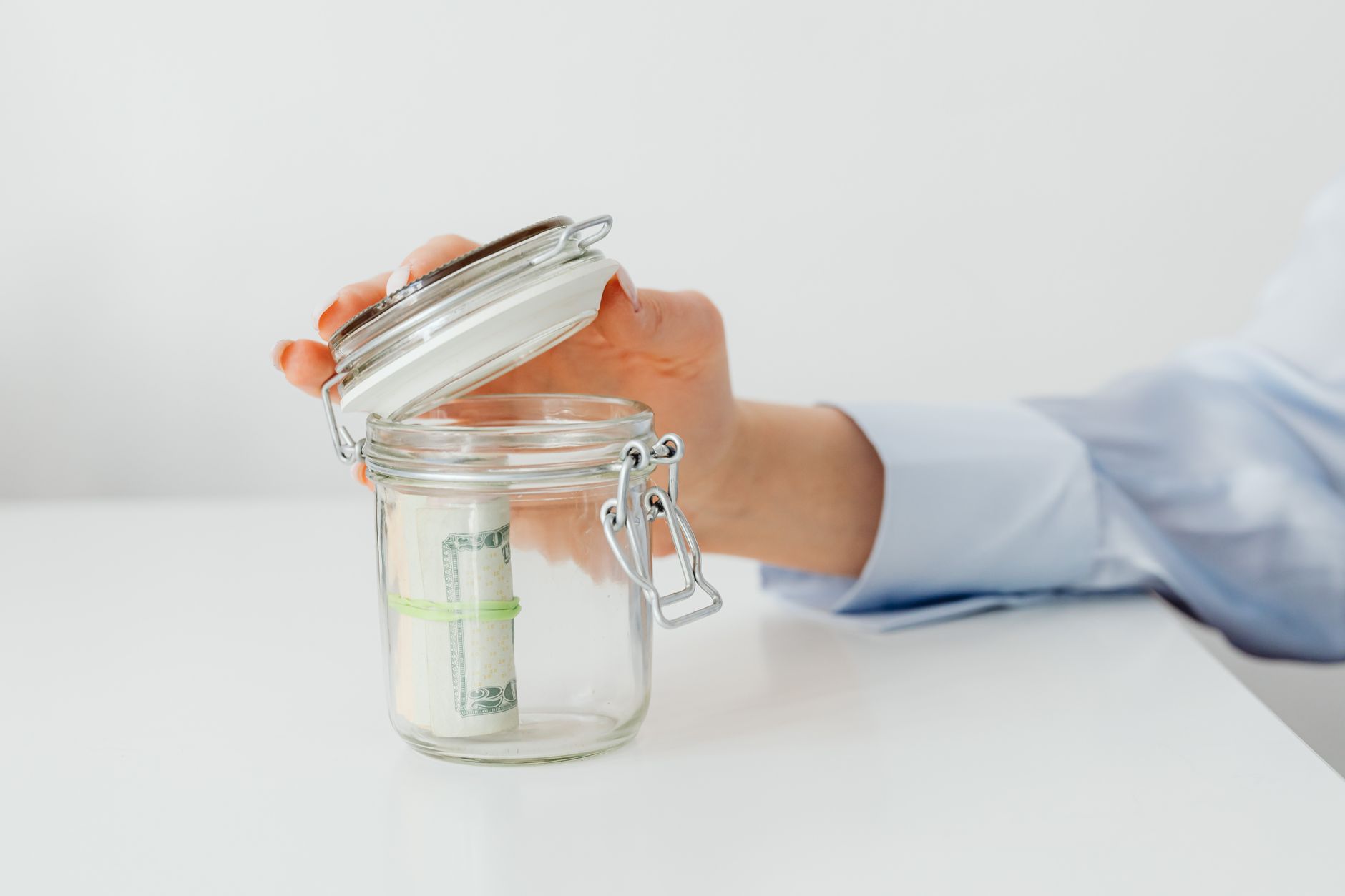 The Ultimate High Yield Savings Account Guide: Earn 10x More on Your Cash in 2024